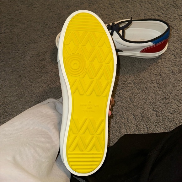 Louis Vuitton leather sneakers with red, blue, and white pattern. - Picture 12 of 14
